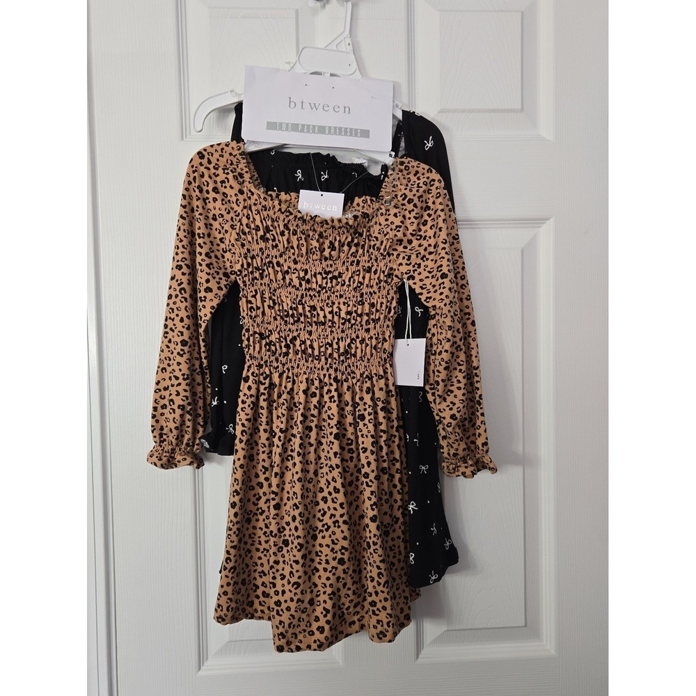 Btween‎ Girls Two Pack of Dresses Size 5. With hair Accessories NWT